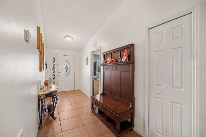 Welcoming large foyer!