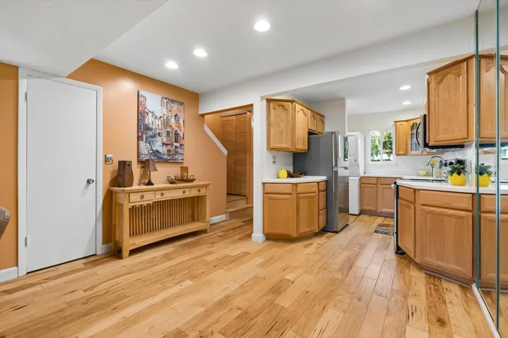 Kitchen/ dining