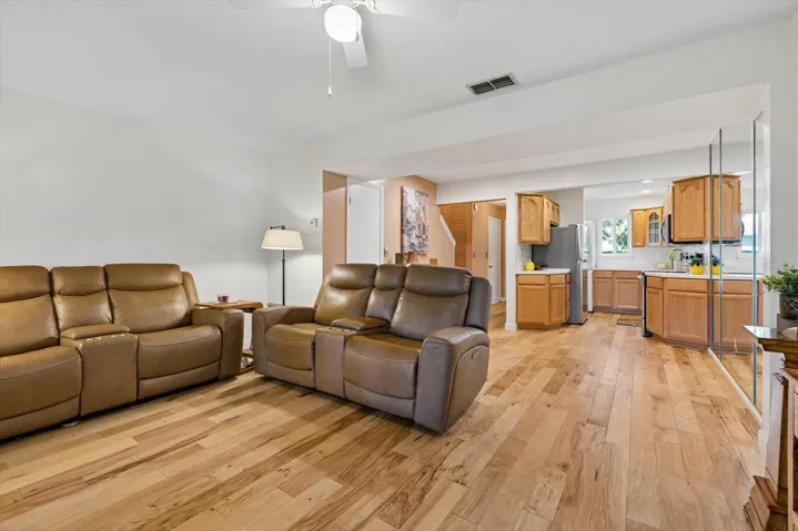 Living / kitchen view