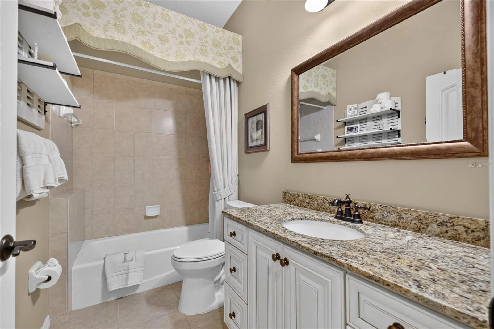 GUEST BATH