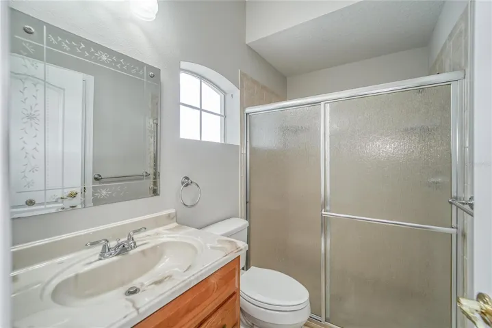 BATH #2 - MAIN