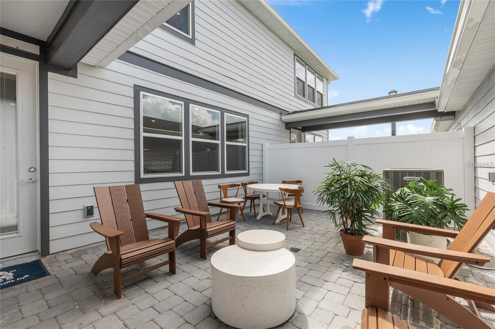 Model Home Design Only. Pictures and furnishings are for illustrative purposes only. Elevations, colors and options may vary. Furniture is for model home staging only.