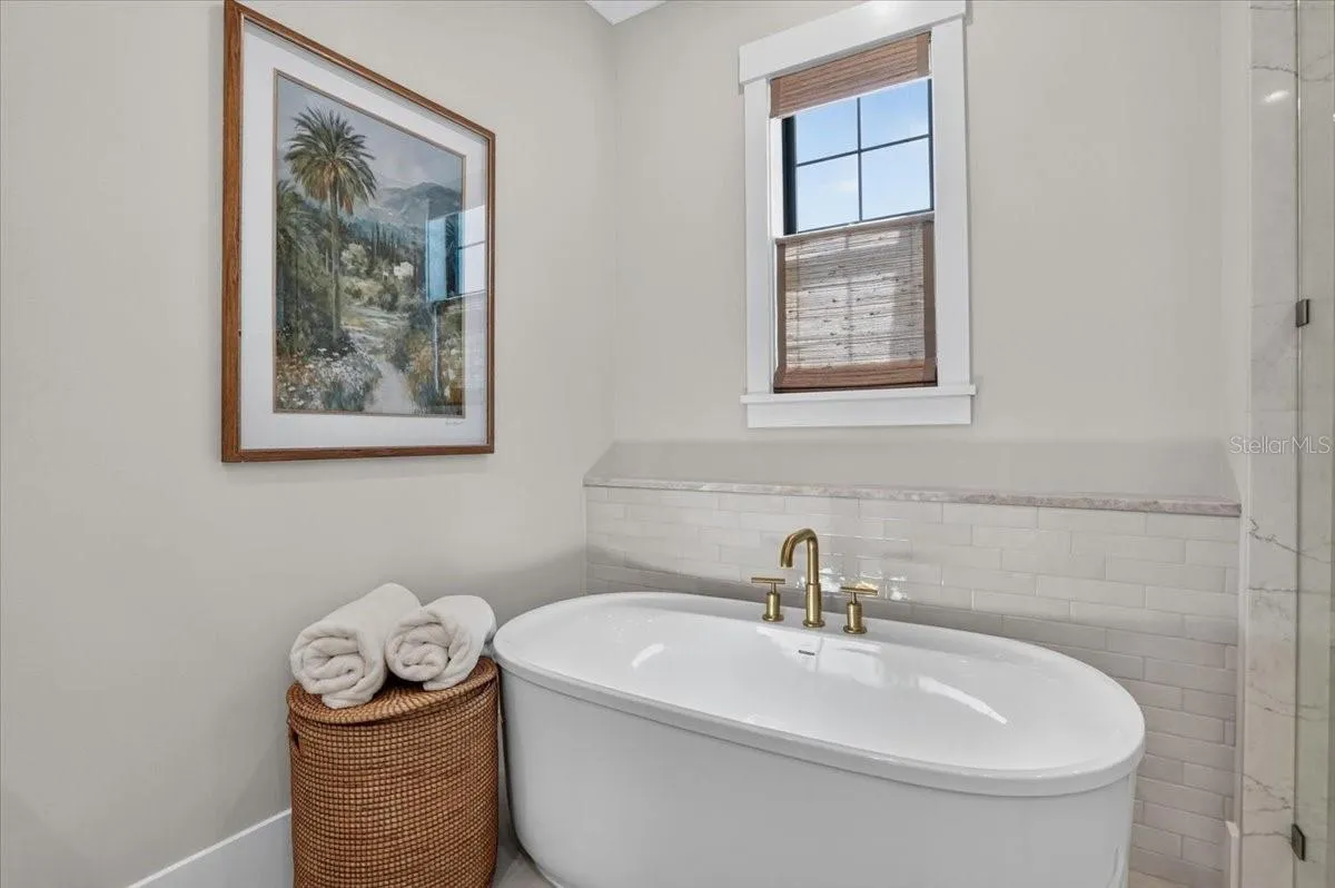 Freestanding Tub.
