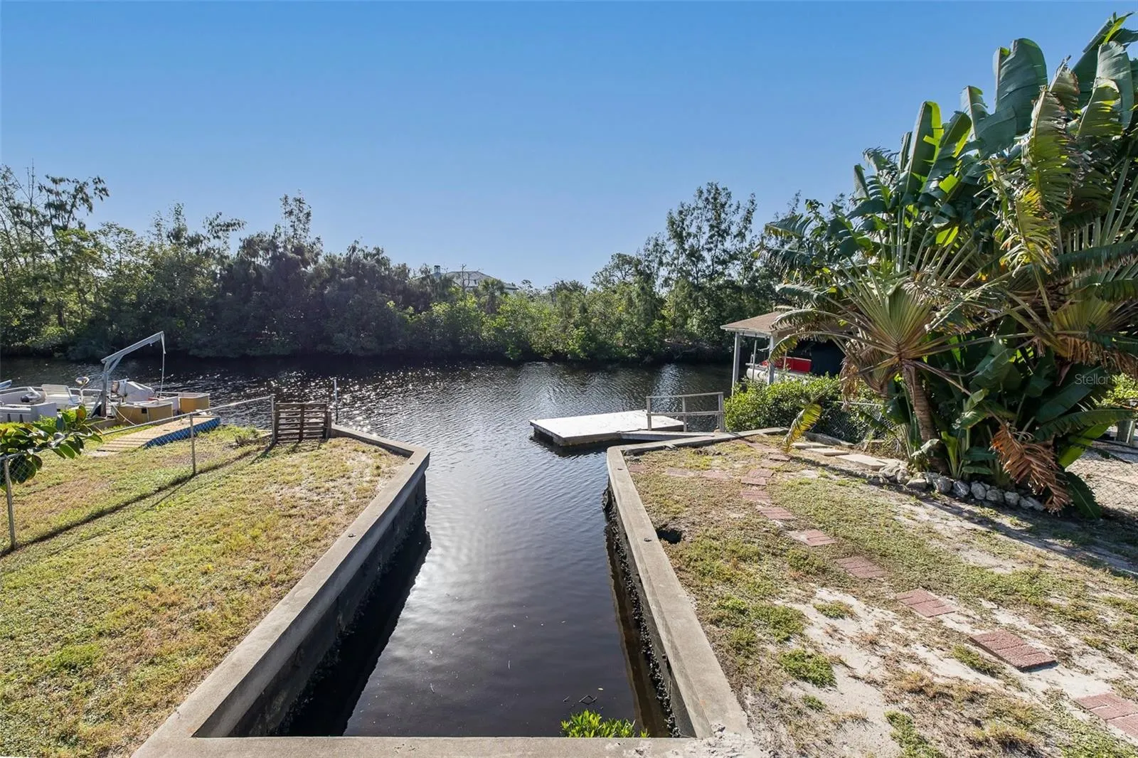 Boat slip