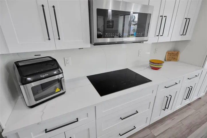 ELECTRIC COOKTOP