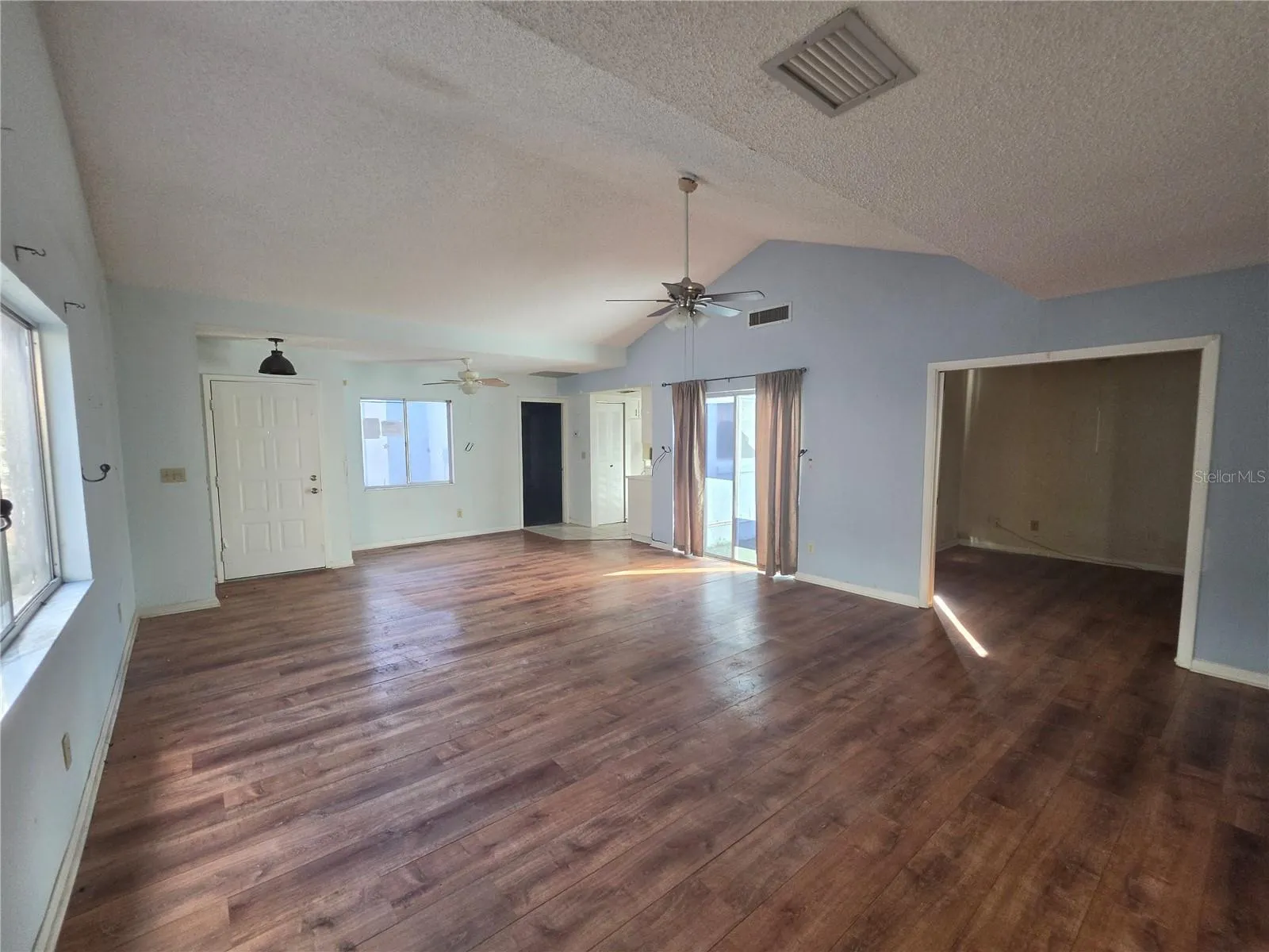 Living/dining