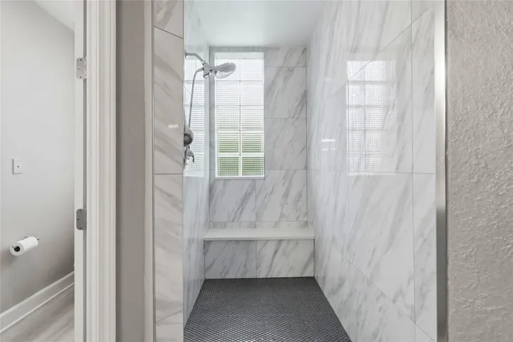 Luxury shower