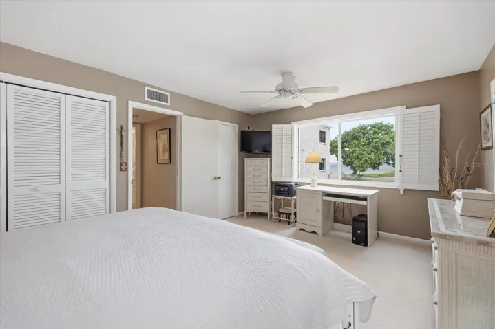 Natural light and Gulf view!