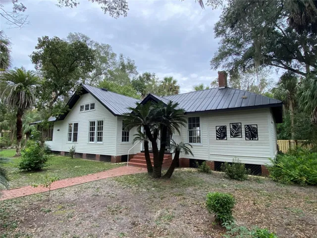 Nostalgic 1906 Lake Sante FE  Melrose