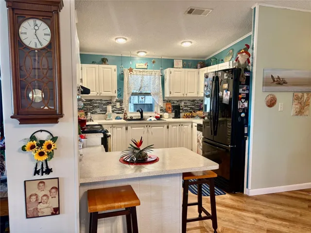 Open Floor Plan Kitchen/Dining/Living Room Combination