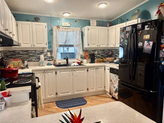 Lots of Cupboards