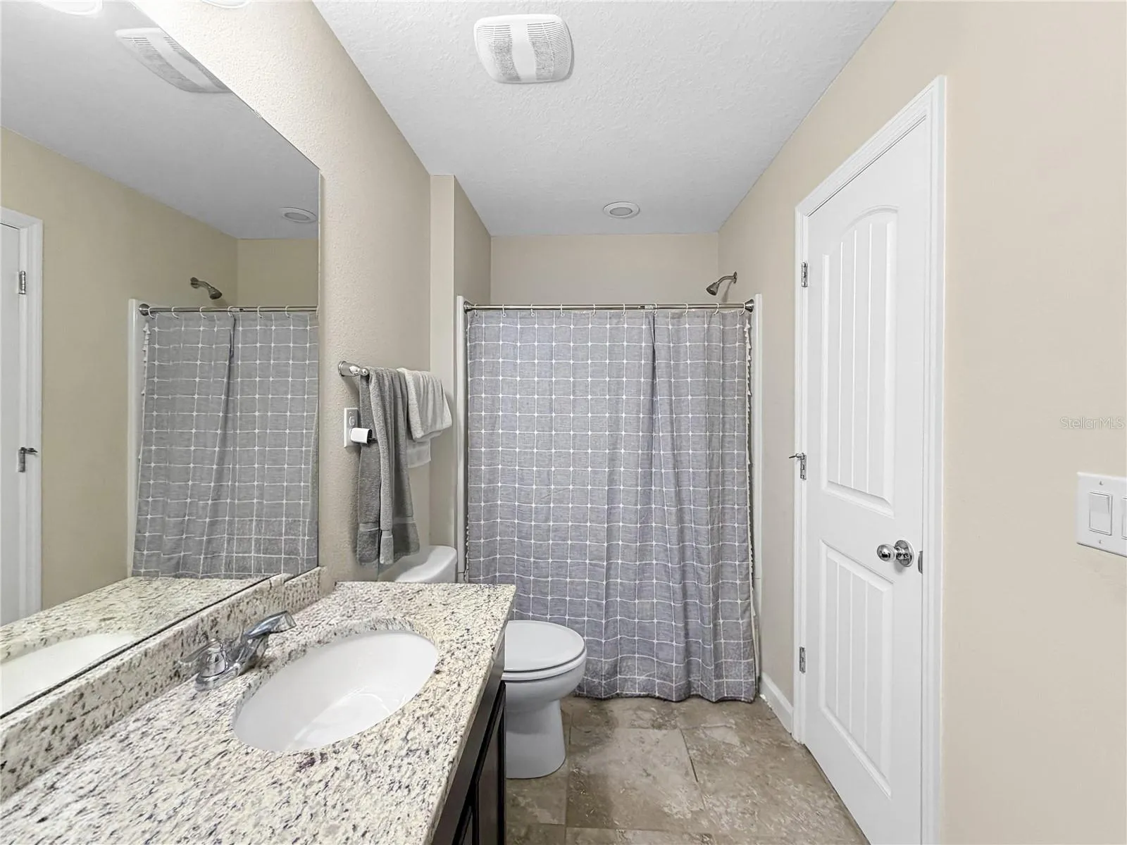 2nd Bathroom upstairs