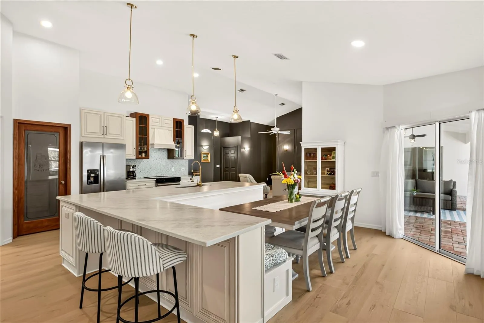 Huge Kitchen with Quartz counter tops.