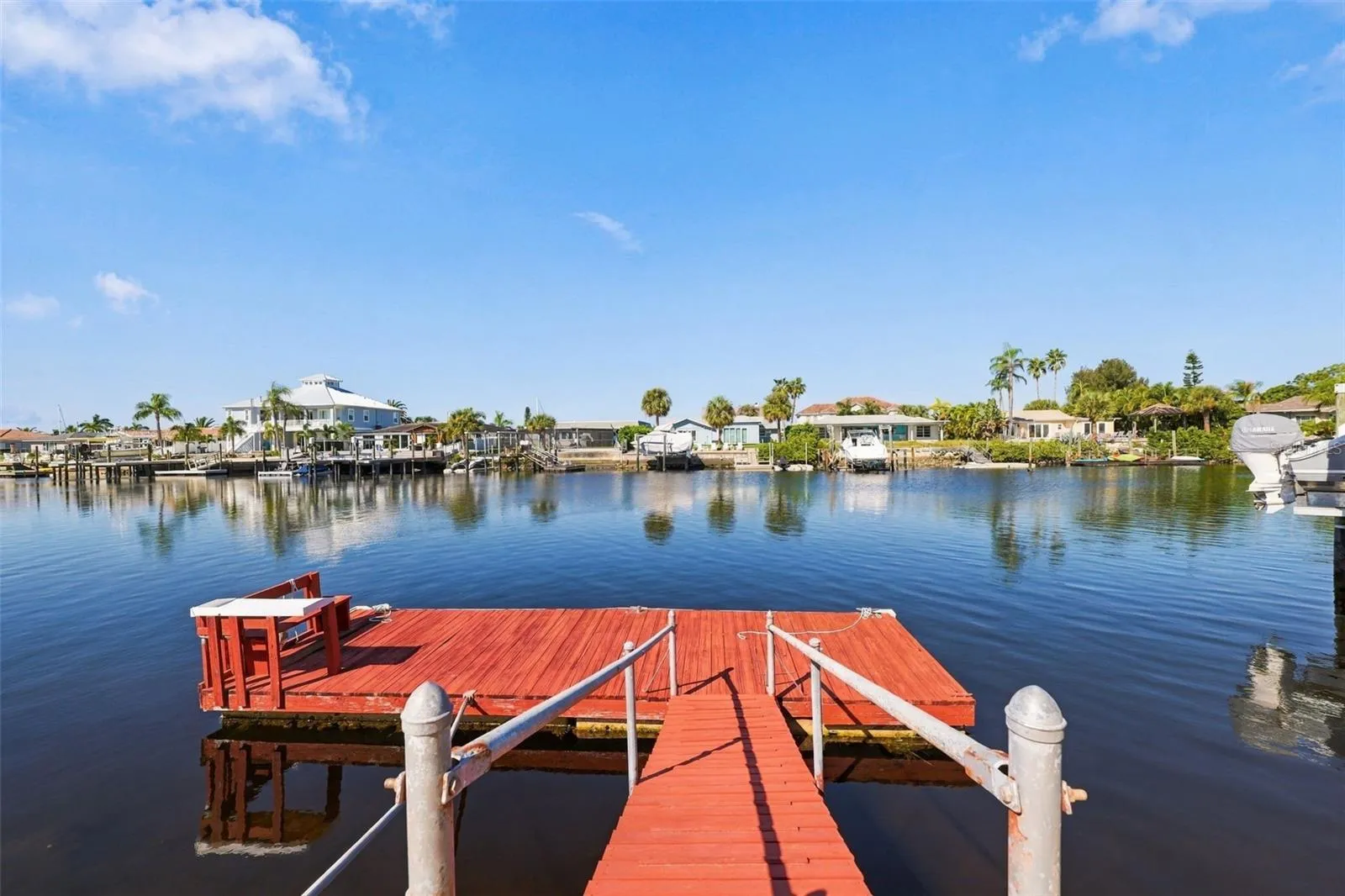 25 x 8 ft. floating dock!