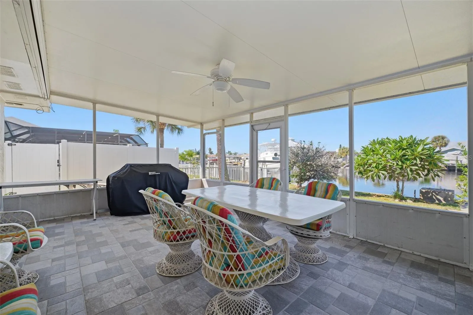 Screened Fl room for year round enjoyment.