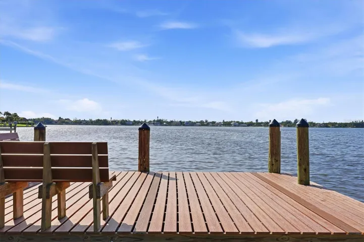 Dock