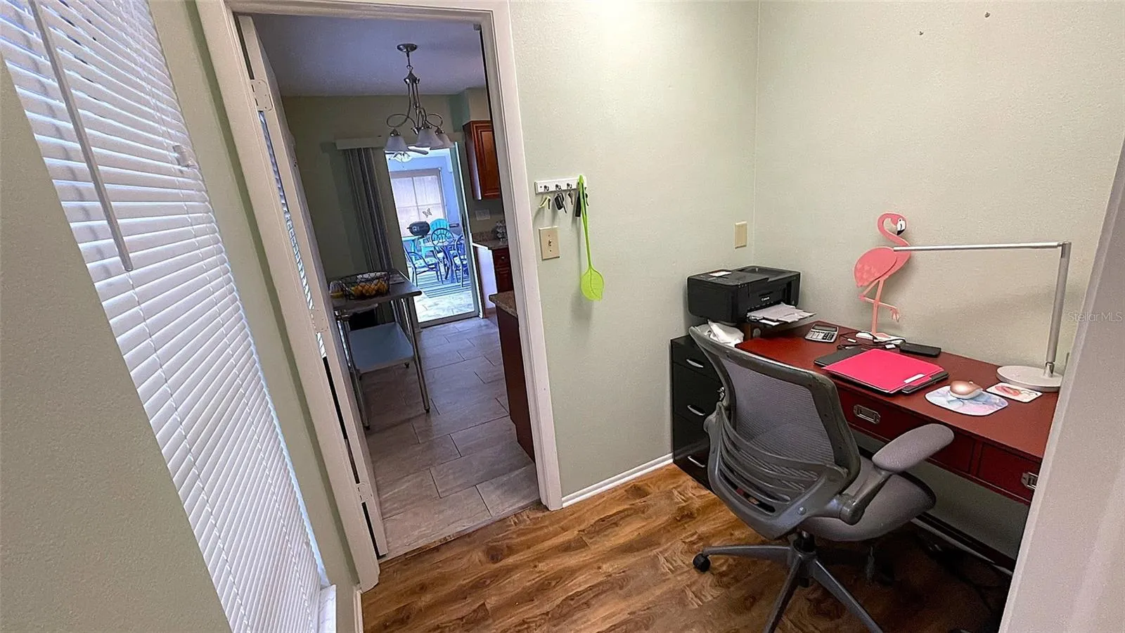 Office area between. Kitchen & 3rd bedroom.