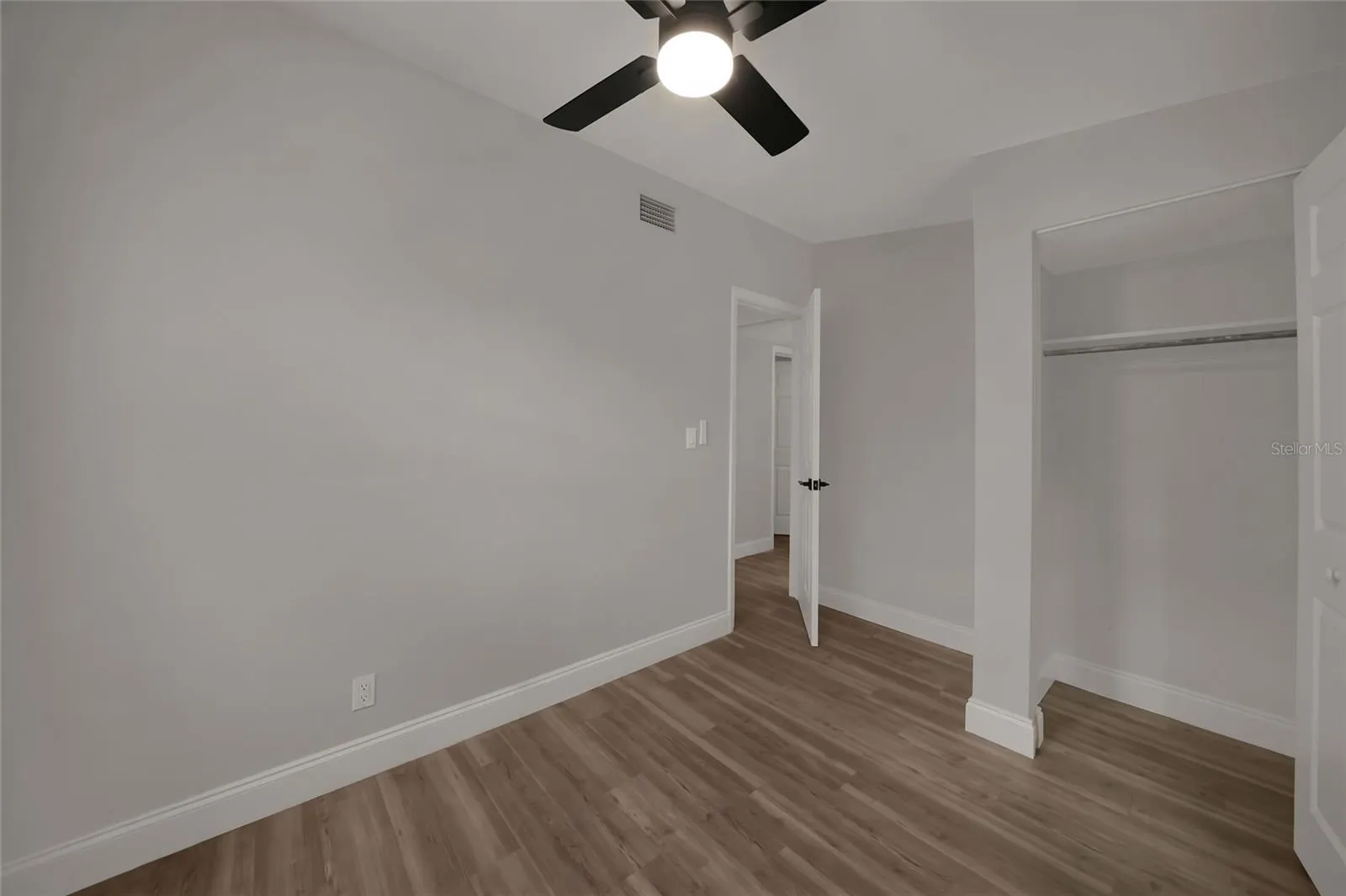 Bedroom 3/Office(locks from inside - in-law suite behind it)