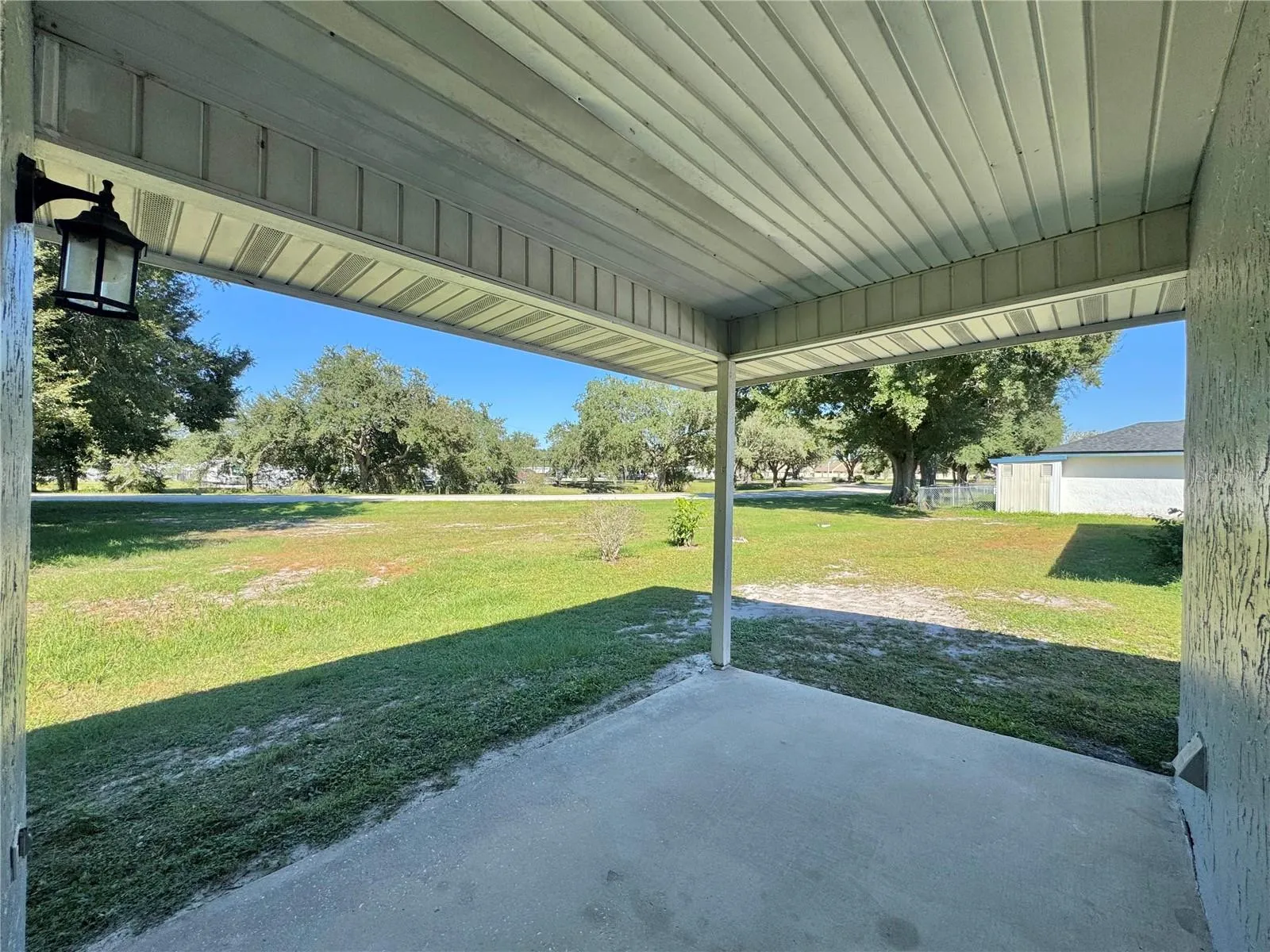 Covered rear patio