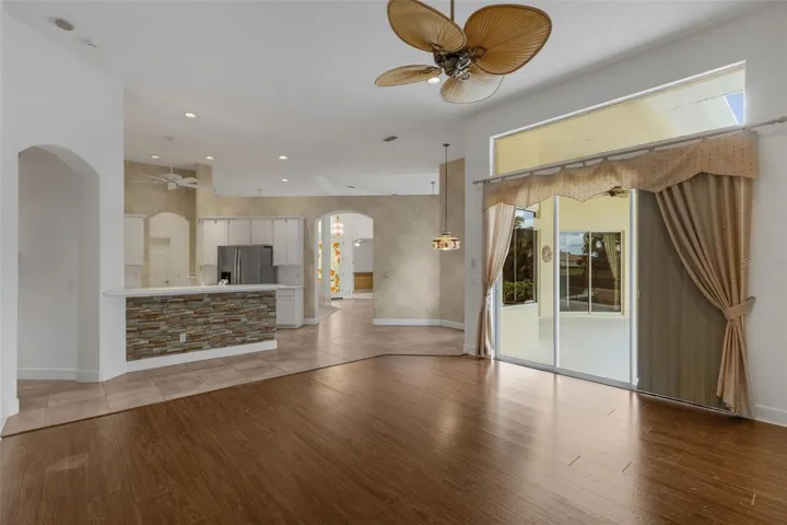 family room/kitchen
