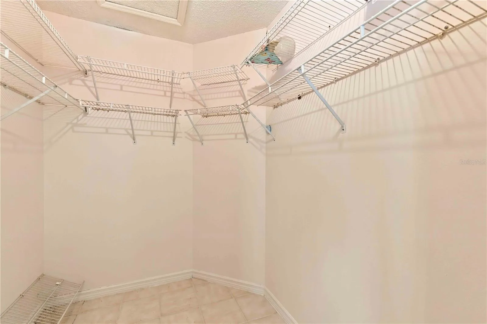walk in closet