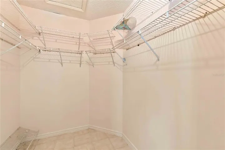 walk in closet