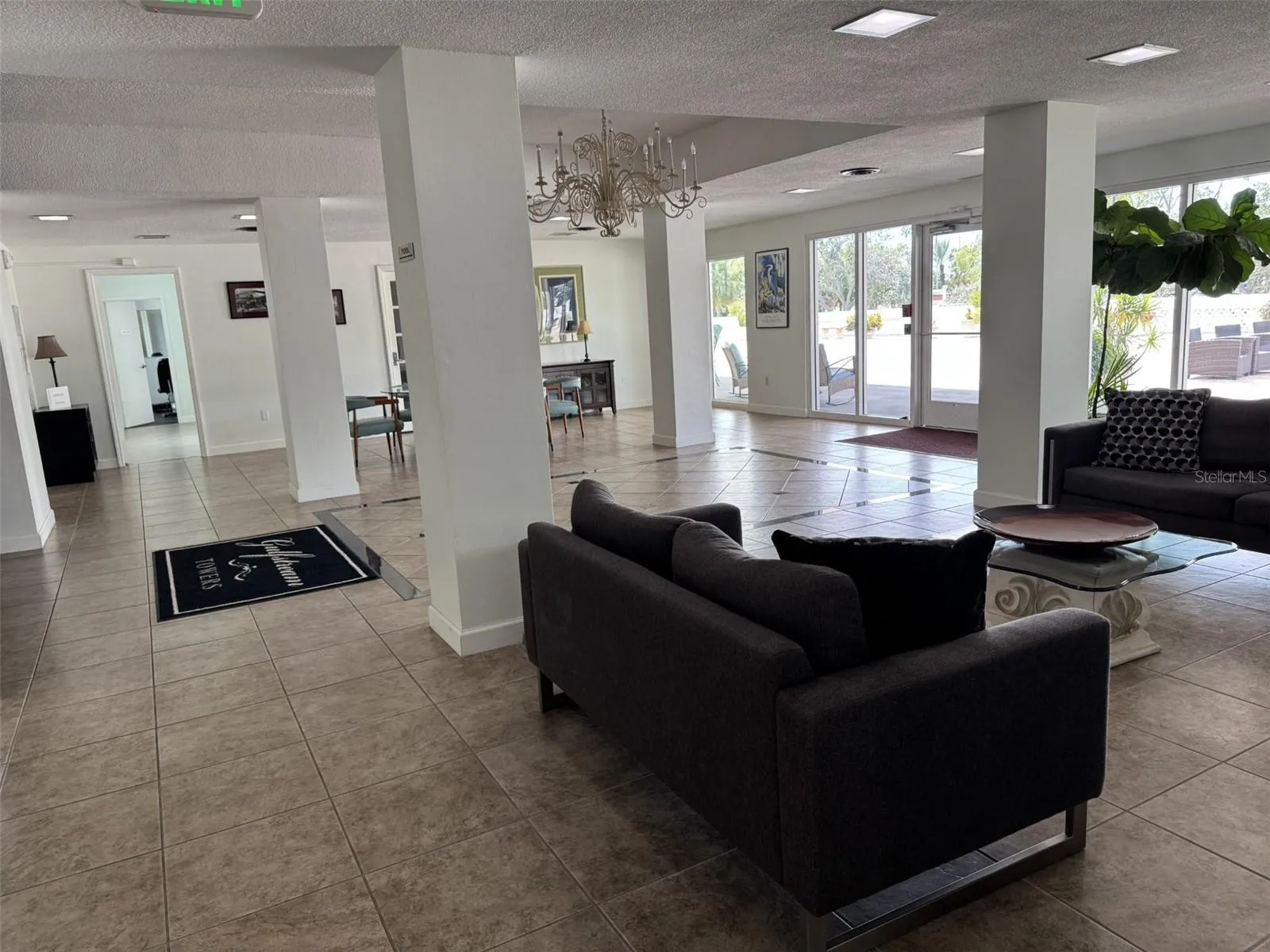 Clubhouse 2