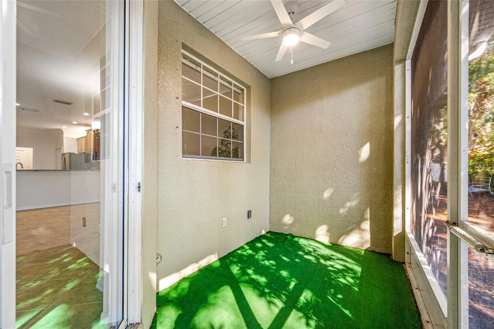 Screened Lanai Off Great Room!