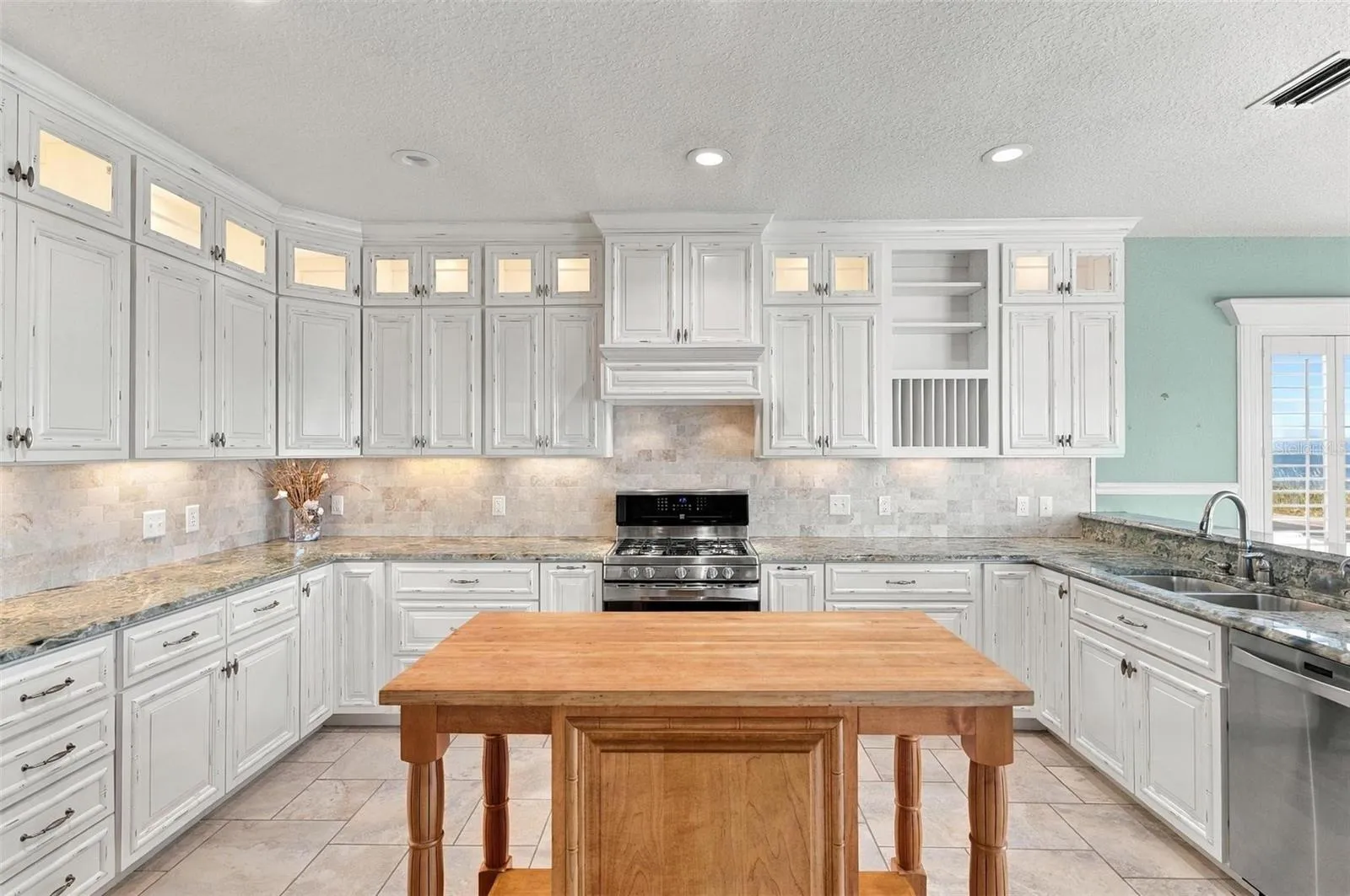 Main Kitchen