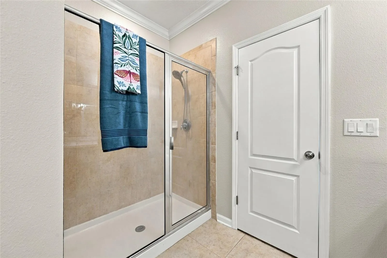 Walk in shower