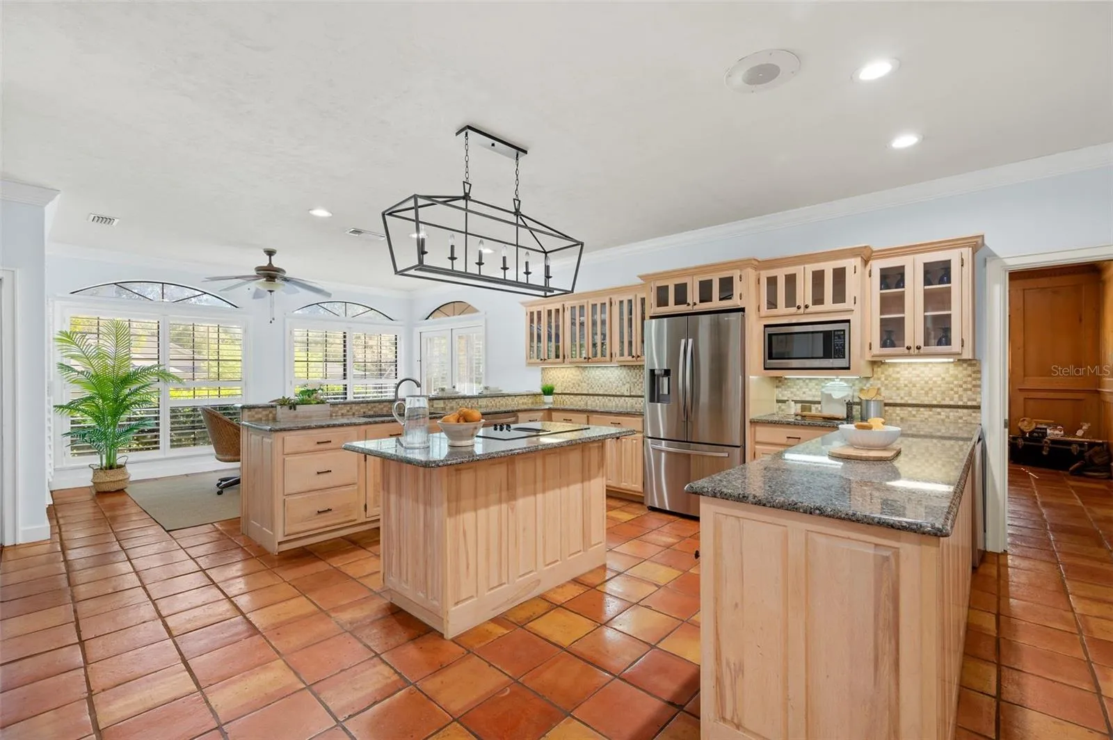 Large kitchen