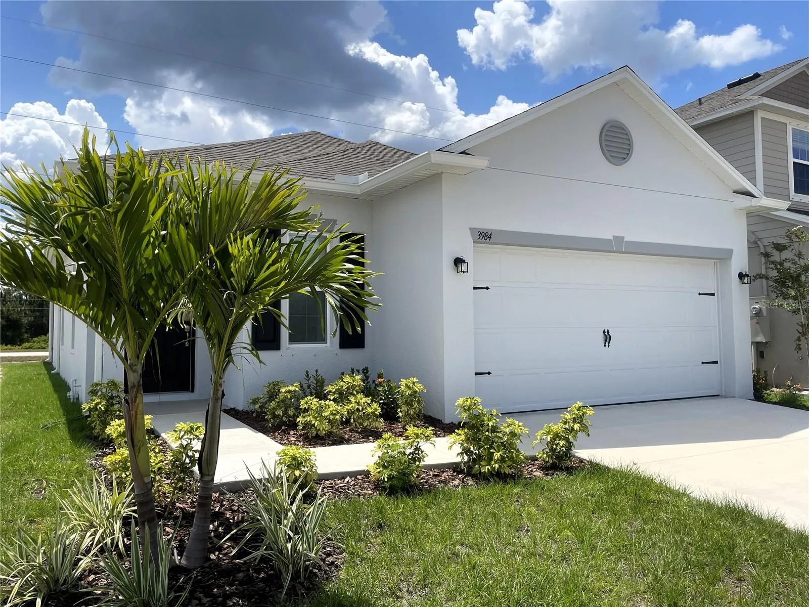 Front of House Pic 2