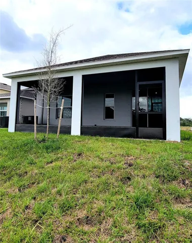 Exterior Back of House Pic 2