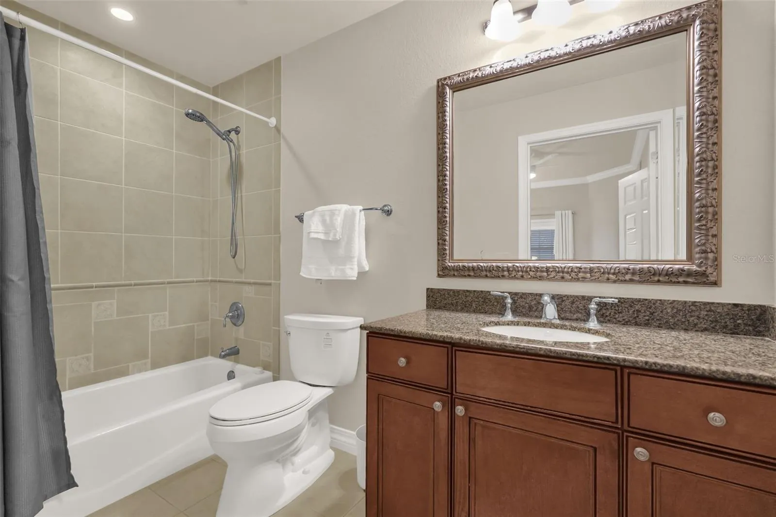 2nd Bathroom