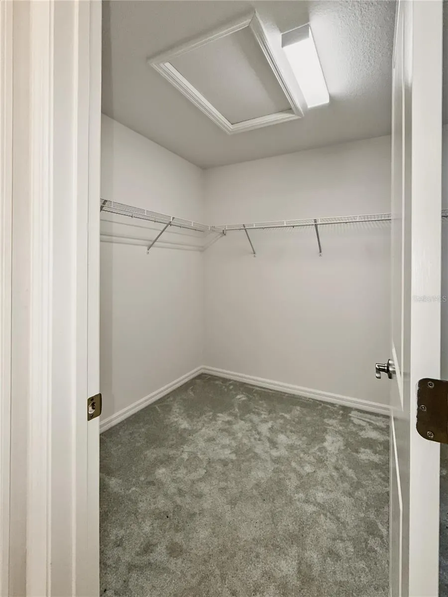 Slider door Walk in MBR Closet