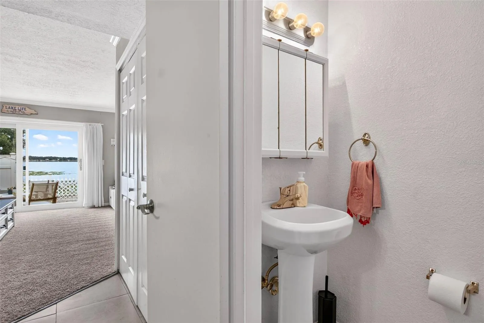 full bathroom