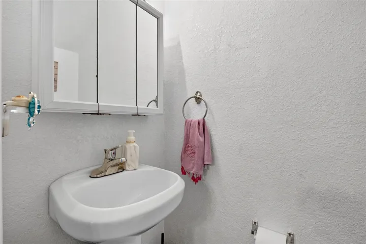 full bathroom