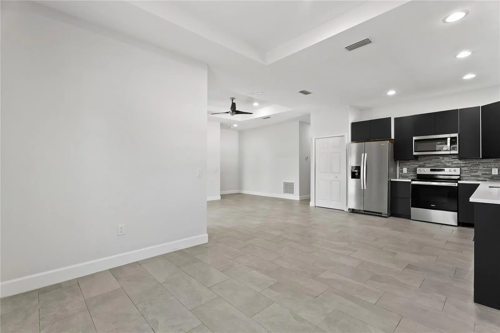 Kitchen &amp; Dining Room