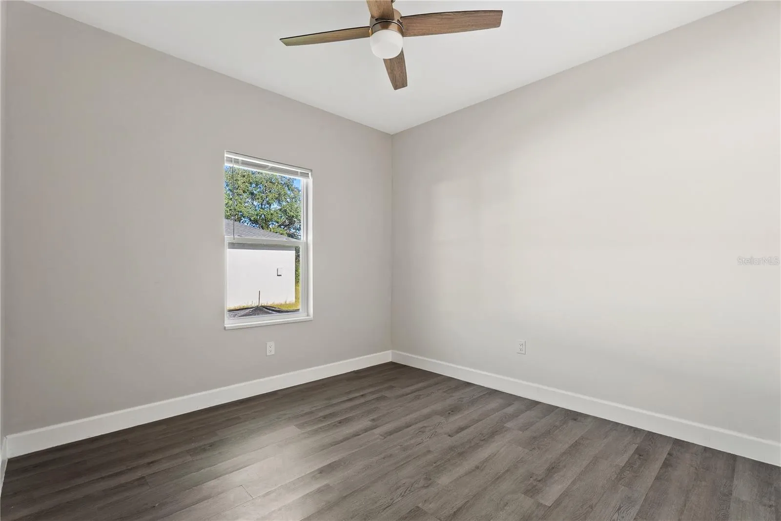 Guest Bedroom 1