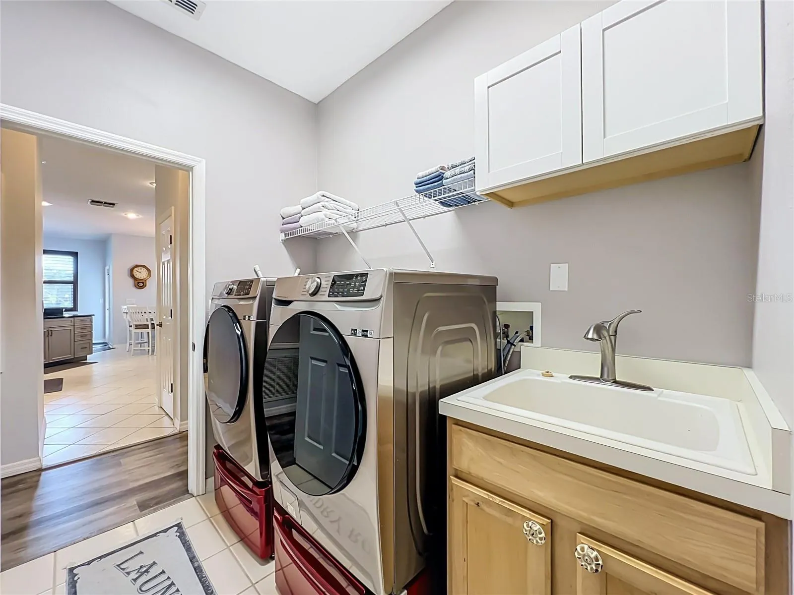 Love the extra storage &amp; utility sink