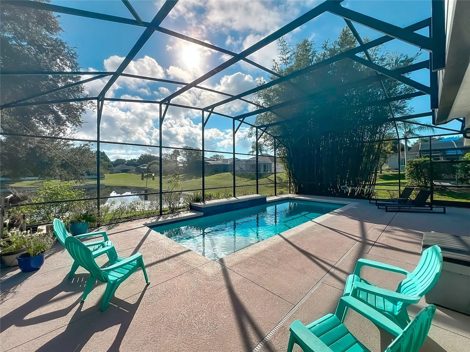 Loads of seating for outdoor entertaining