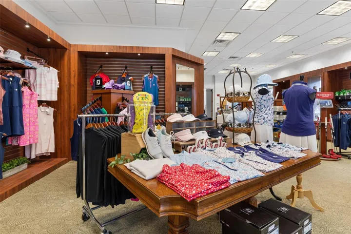 Golf shop