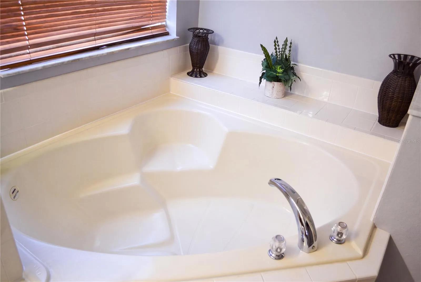 Garden Tub