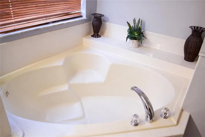 Garden Tub