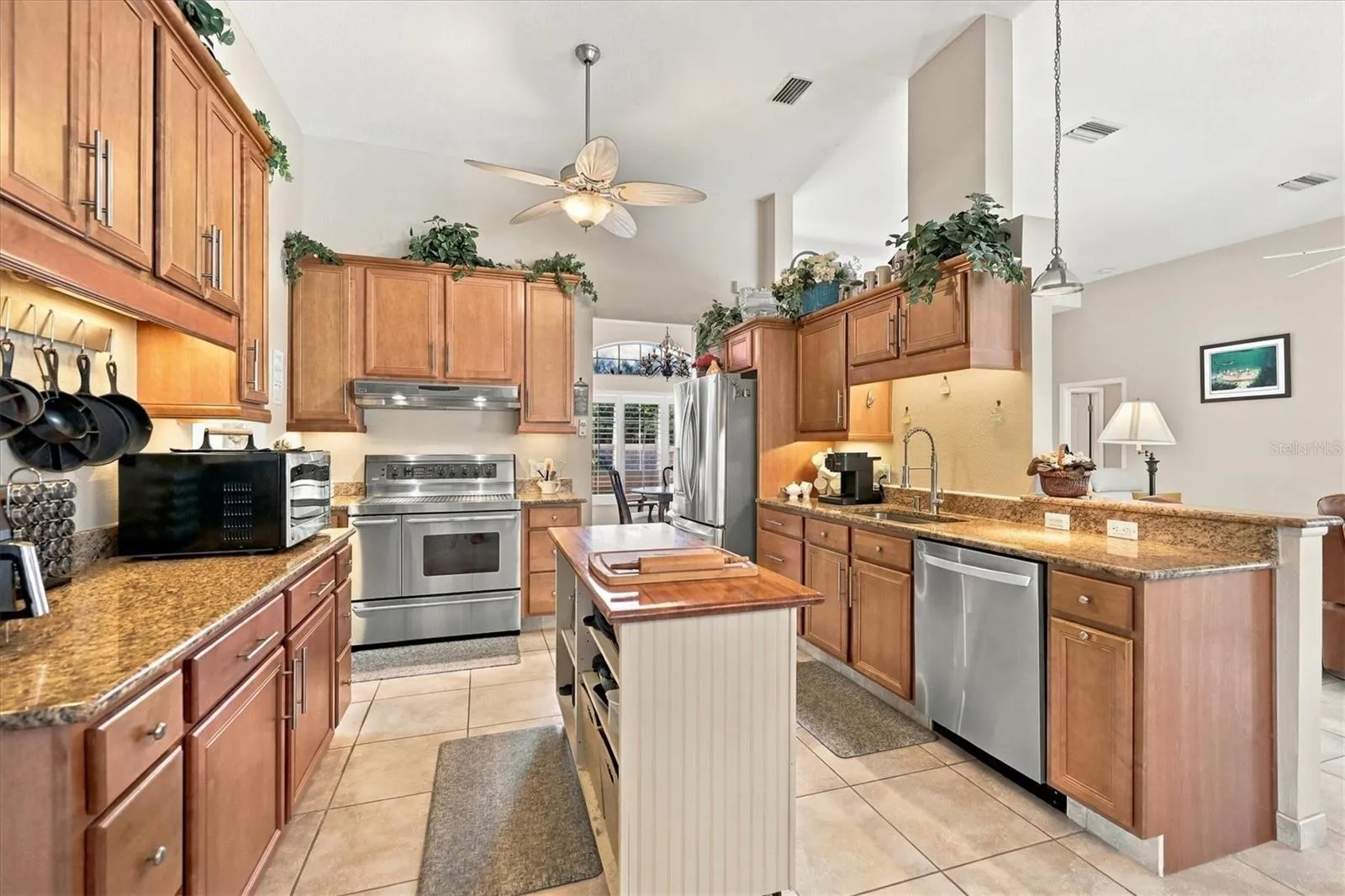 Spacious kitchen with moveable island.