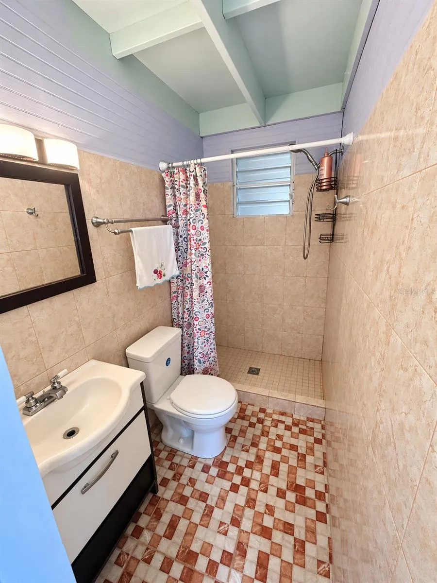 2nd Floor - Bedroom A Full Bathroom