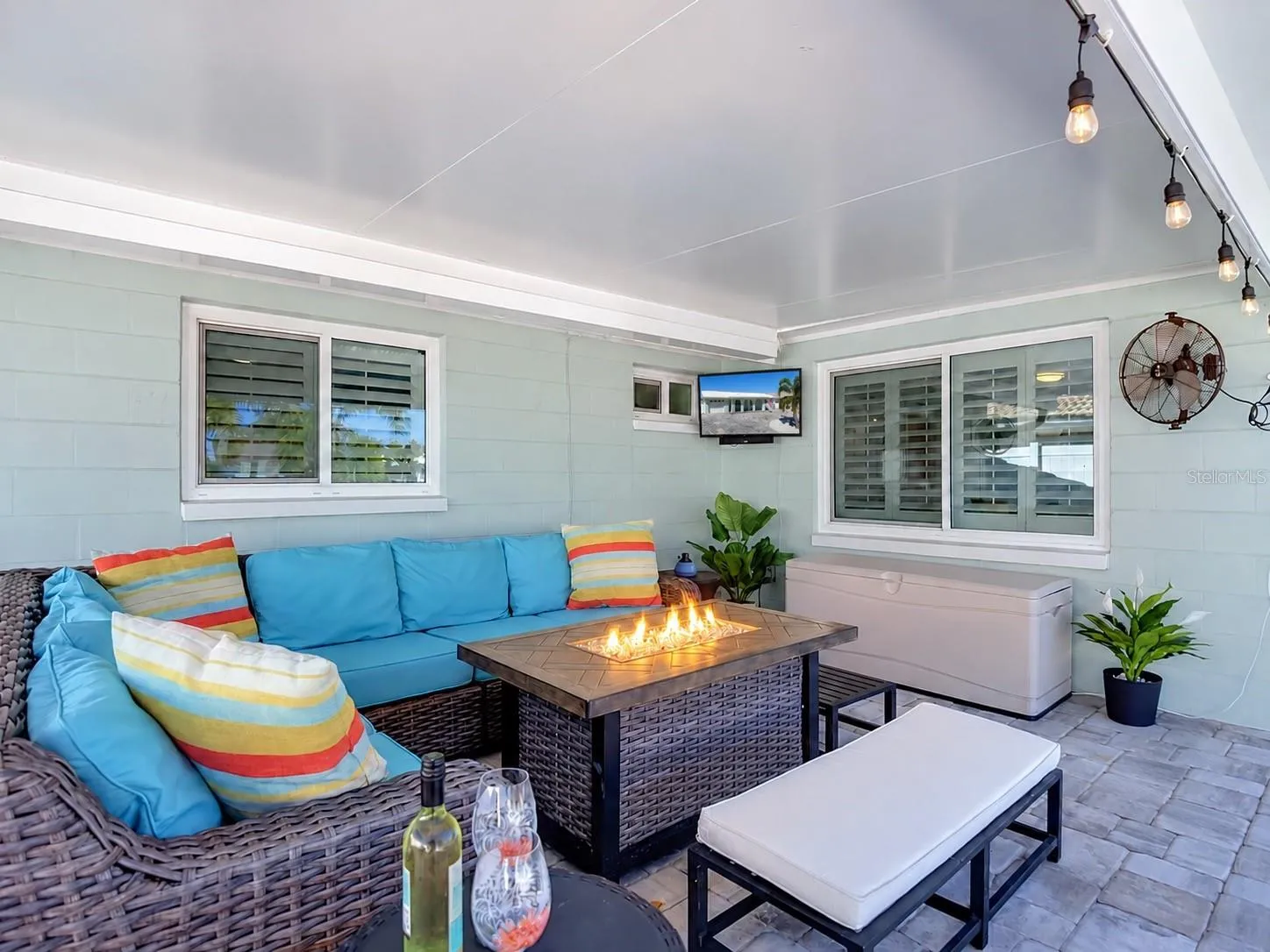 Entertainment patio