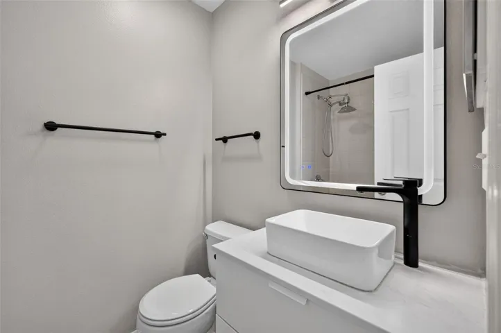 Primary bath