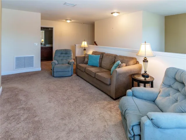 upstairs bonus room