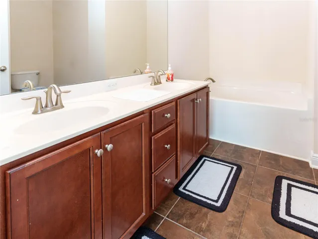 primary ensuite